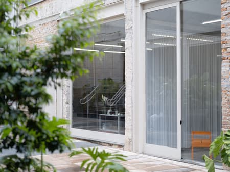 Ão Ateliê/ Showroom